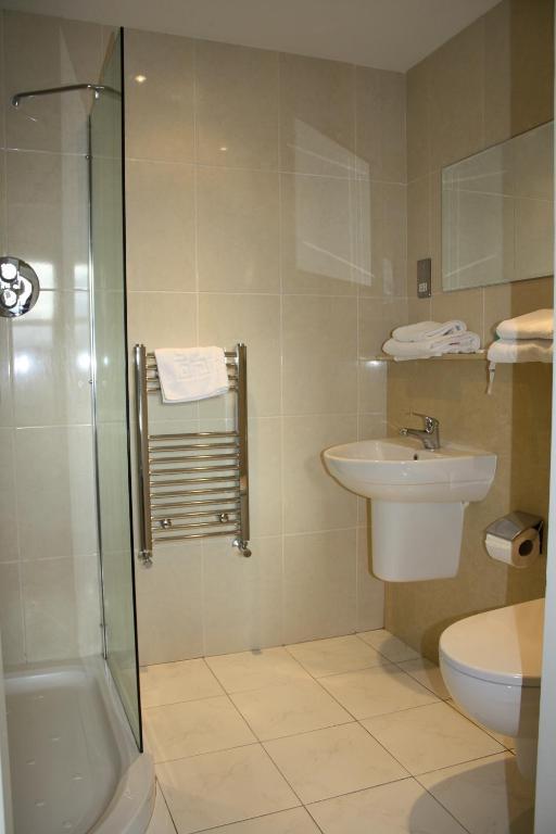 חלנדודנו Kensington Hotel מראה חיצוני תמונה